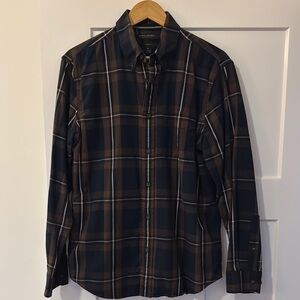 Banana Republic Black and Brown Casual Button Down Shirt (Never Worn)